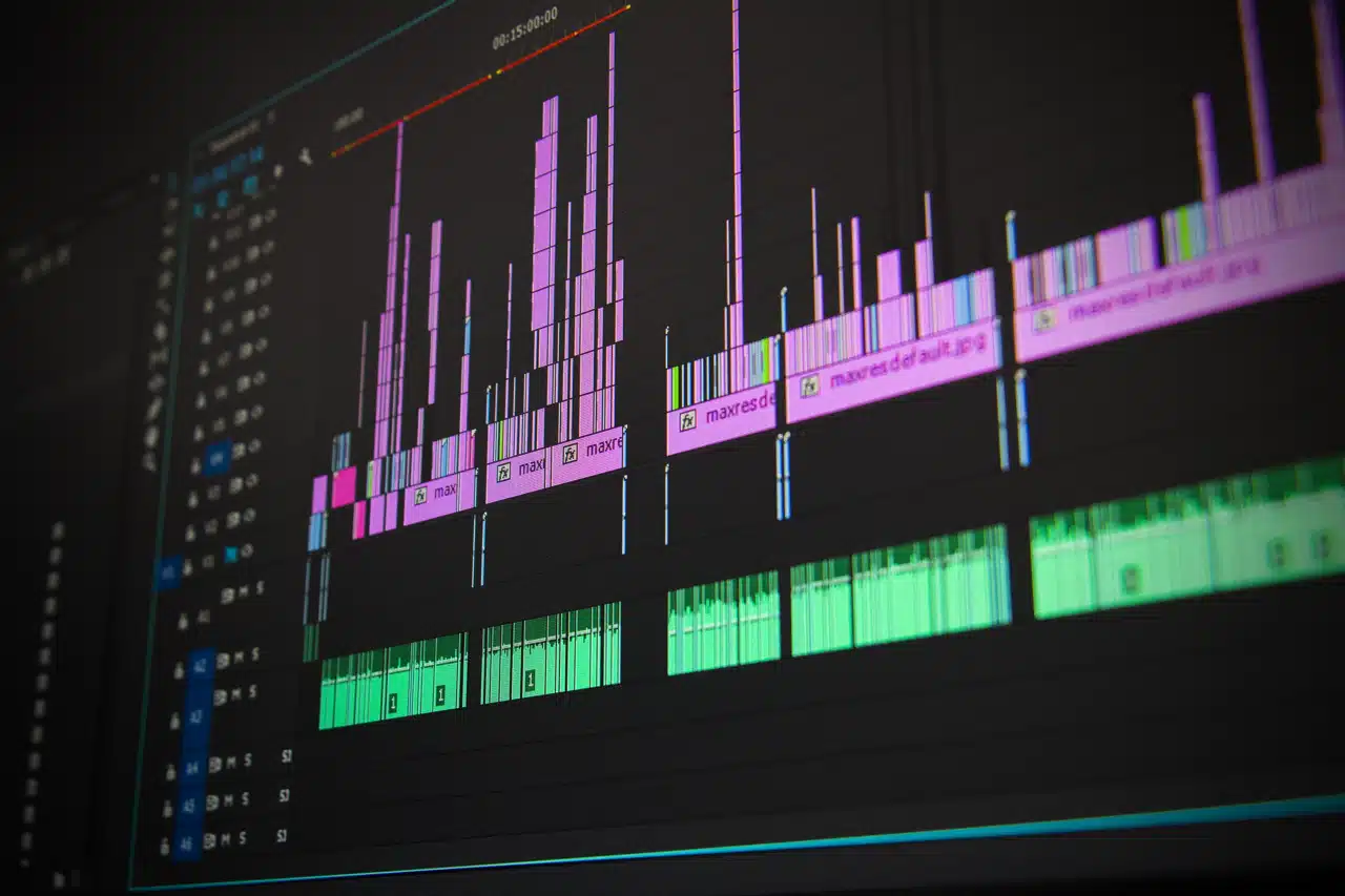 découvrez nos solutions de diffusion vidéo professionnelle optimisées pour une transmission fluide et de haute qualité. que ce soit pour des événements en direct, des webinaires ou des présentations d'entreprise, notre technologie répond à tous vos besoins de diffusion pour un impact maximal.