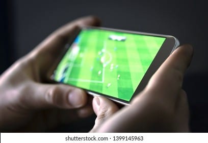 découvrez le meilleur du streaming football en direct ! suivez vos équipes et matches préférés à tout moment et ne manquez aucune action. profitez d'une expérience de visionnage immersive et restez connecté au cœur du sport.