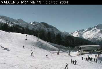 découvrez en direct la beauté des paysages de val cenis grâce à notre webcam. suivez l'évolution des conditions météorologiques et profitez des vues imprenables sur les montagnes et pistes de ski. restez connecté à la nature et planifiez votre prochaine sortie en toute confiance.